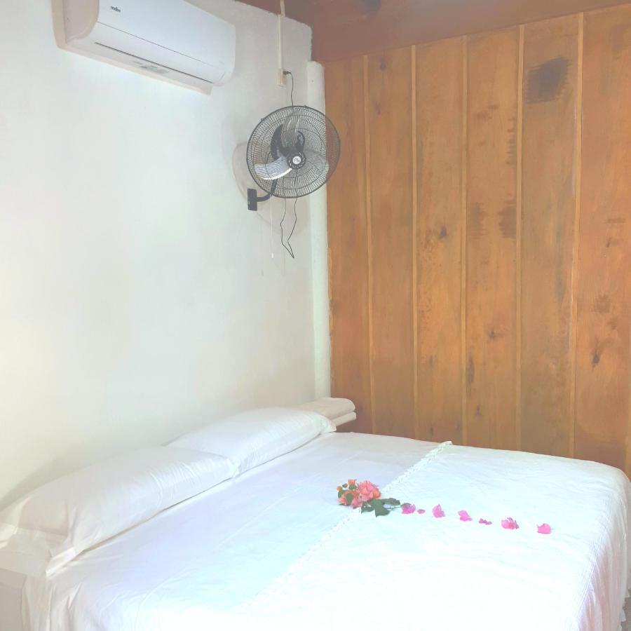 Hotel Casa Lao Centro à Zihuatanejo Extérieur photo